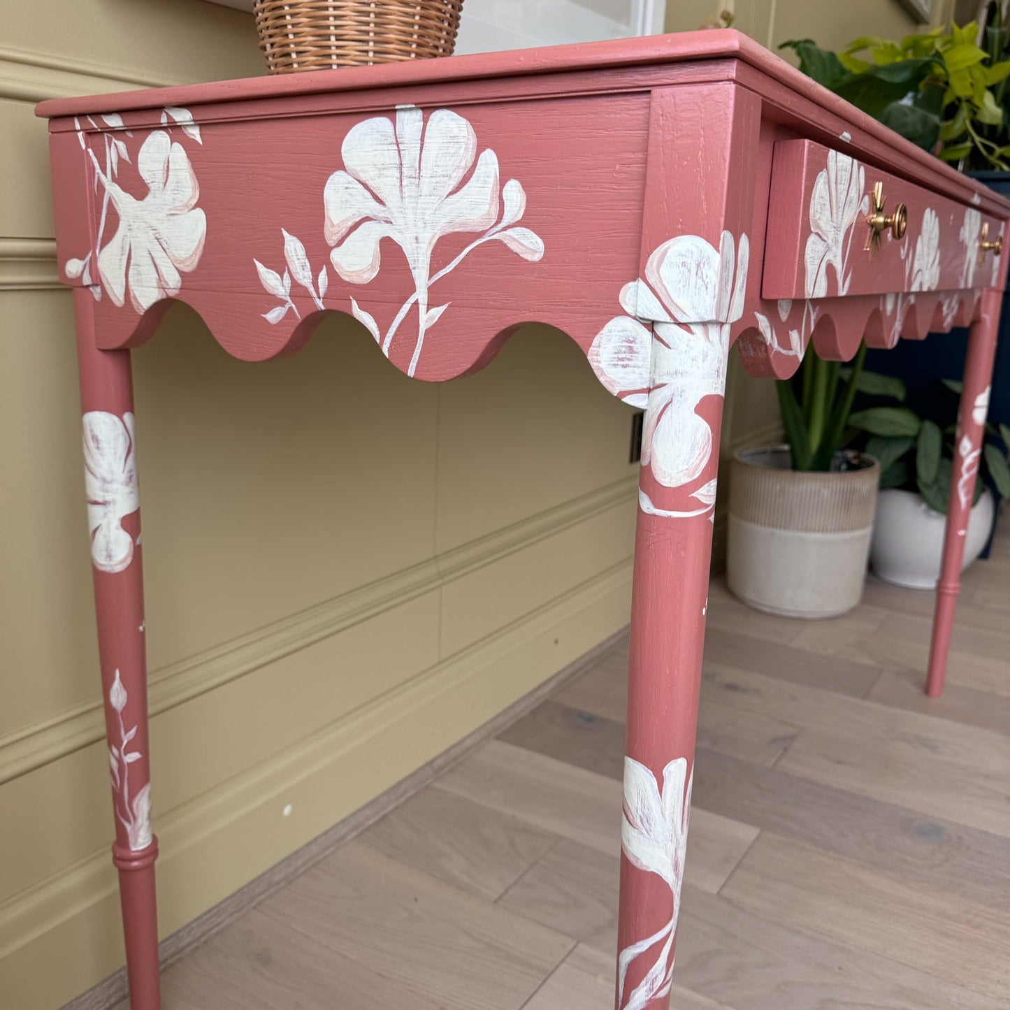 Caspian desk